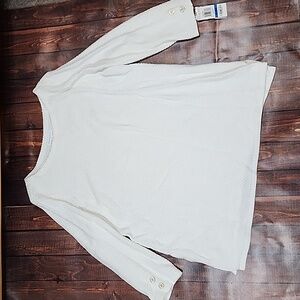 Womens New With Tags white 3/4 sleeve top